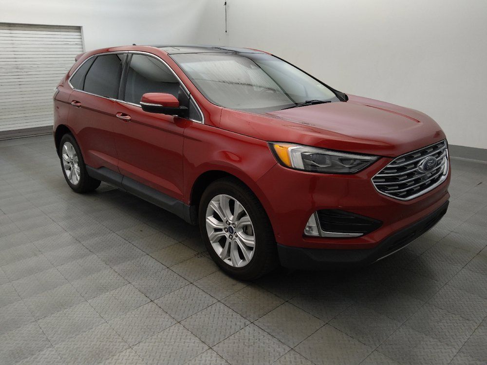Used 2020 Ford Edge Titanium w/ Equipment Group 301A FWD image 13