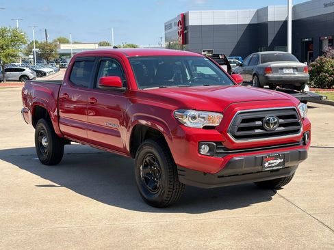 Used 2023 Toyota Tacoma SR5 image 7