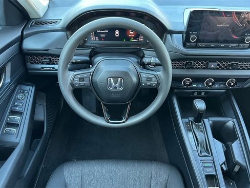 Certified 2025 Honda Accord LX image 13