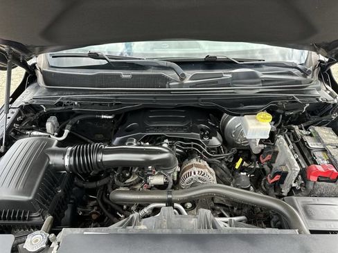 Used 2019 RAM 1500 Big Horn AWD/4WD image 19