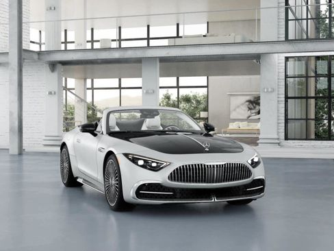 New 2026 Mercedes-Benz Maybach SL 680 image 8