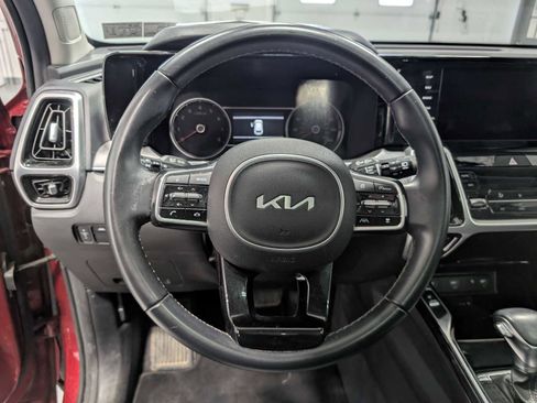 Used 2022 Kia Sorento SX AWD/4WD image 38