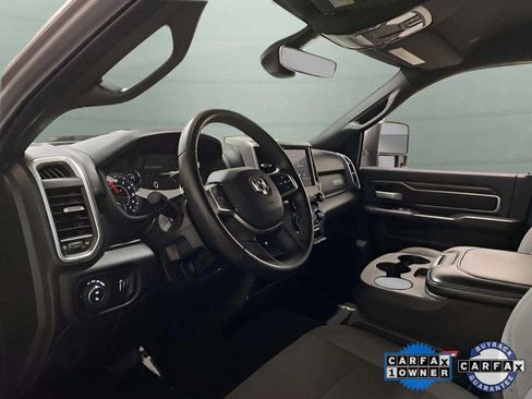 Used 2024 RAM 2500 Big Horn w/ Bed Utility Group image 18