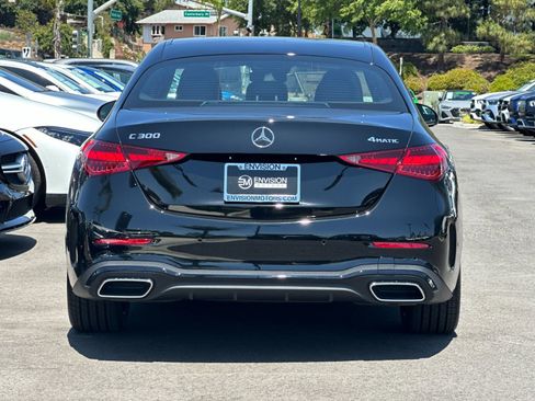 New 2025 Mercedes-Benz C 300 4MATIC Sedan image 4