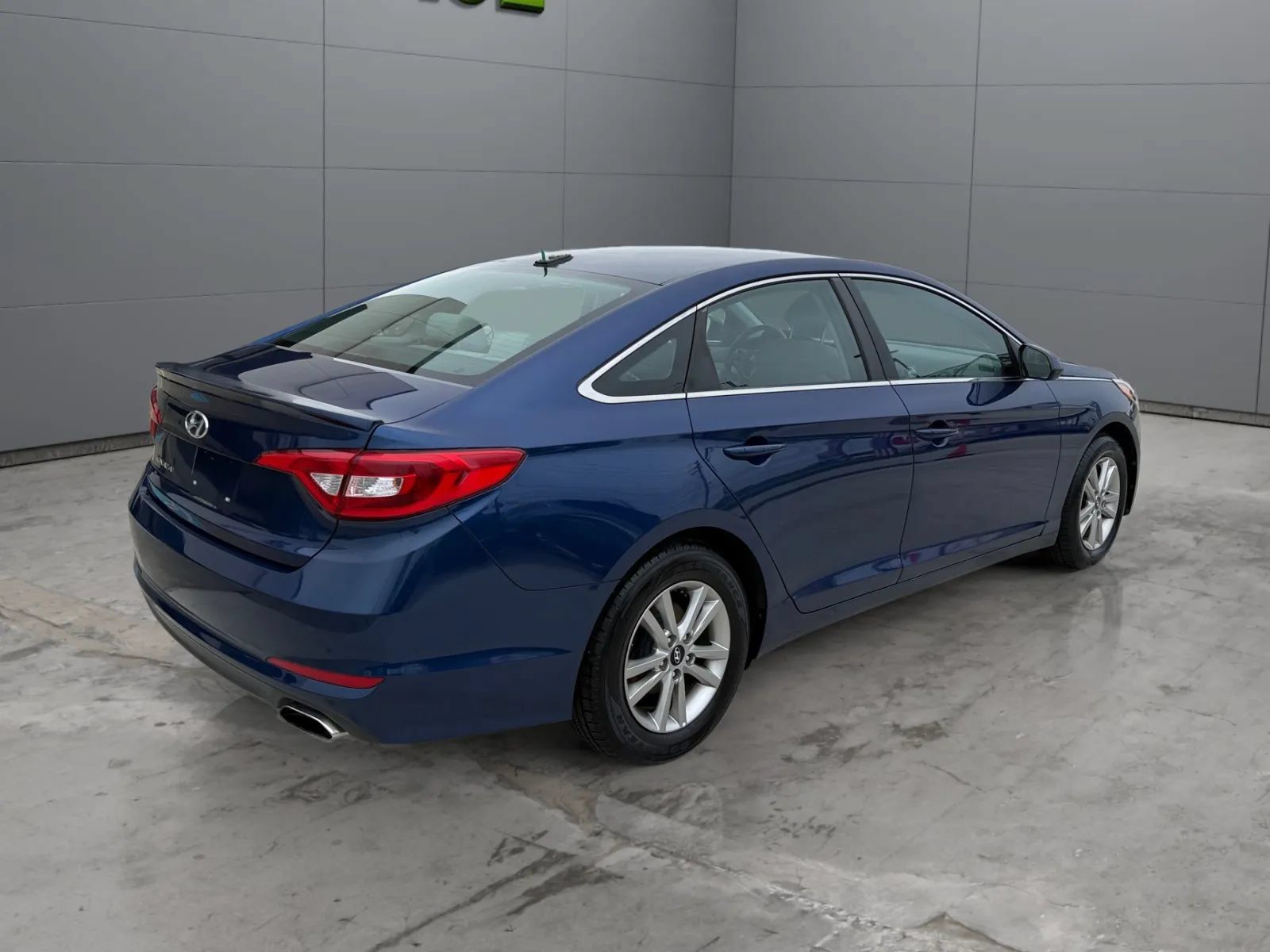 Used 2017 Hyundai Sonata SE FWD image 12
