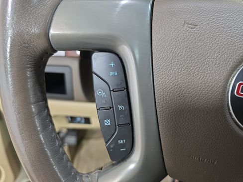 Used 2013 GMC Yukon SLT RWD image 14