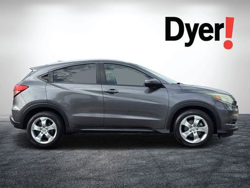 Used 2016 Honda HR-V EX-L image 2