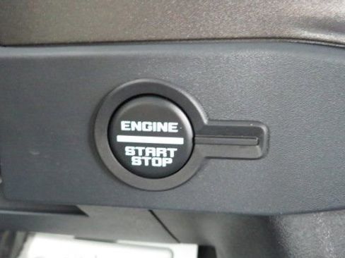 New 2025 Ford Bronco 2-Door AWD/4WD image 18