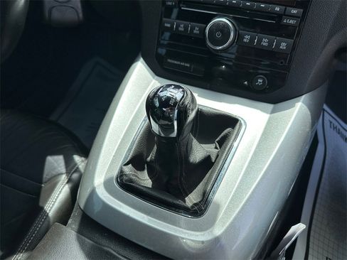 Used 2008 Saturn Sky w/ Weekend Getaway Package image 26