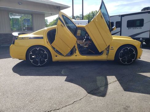 Used 2006 Dodge Charger R/T RWD image 7