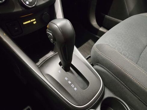 Certified 2020 Chevrolet Trax LS w/ Tint and Cruise Package image 25