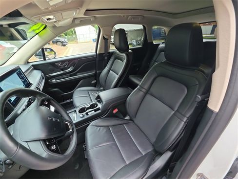 Certified 2024 Lincoln Corsair Grand Touring w/ Equipment Group 301A image 11