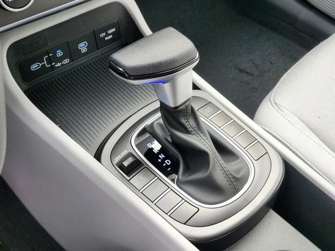 New 2026 Hyundai Kona SE image 25