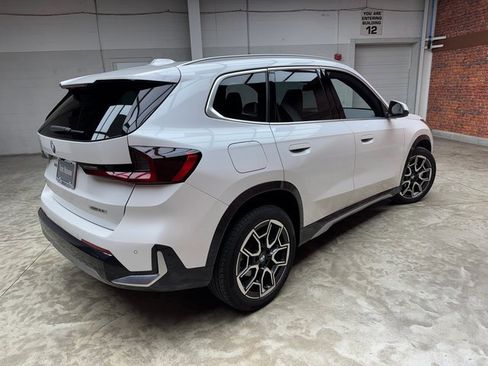 Certified 2025 BMW X1 xDrive28i image 5