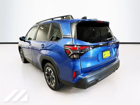 New 2026 Subaru Forester Premium AWD/4WD image 7