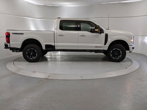 New 2025 Ford F250 Lariat w/ Lariat Ultimate Package image 2