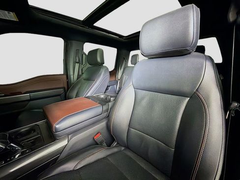 Used 2022 Ford F150 Lariat w/ Equipment Group 502A High image 13