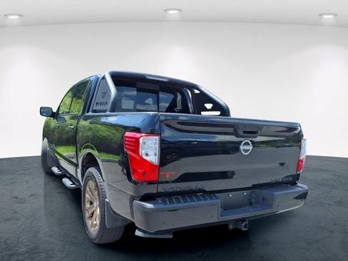 Used 2024 Nissan Titan SV w/ SV Bronze Edition Package AWD/4WD image 19