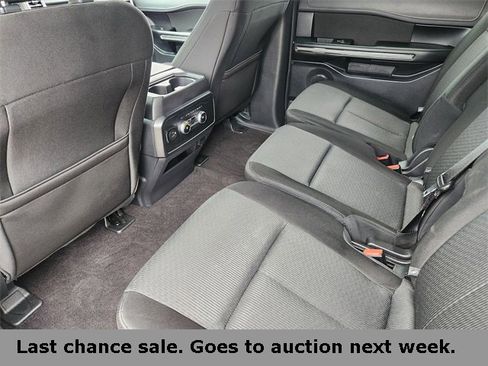 Used 2021 Ford Expedition XLT image 21