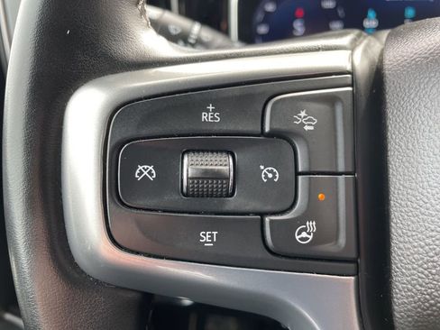 Used 2023 Chevrolet Silverado 1500 LT AWD/4WD image 14