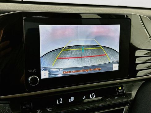 Used 2025 Toyota Camry LE FWD image 20