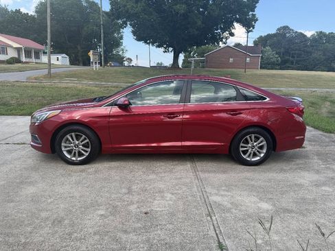 Used 2017 Hyundai Sonata SE FWD image 5