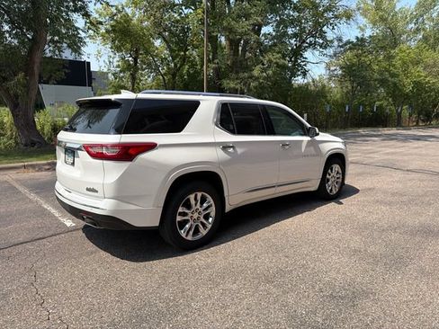Used 2018 Chevrolet Traverse High Country w/ LPO, Floor Liner Package AWD/4WD image 19