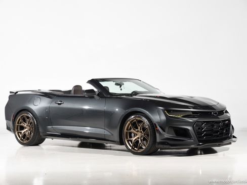 Used 2017 Chevrolet Camaro ZL1 RWD image 1