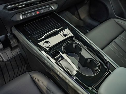 New 2026 Audi Q3 quattro 2.0T AWD/4WD image 27