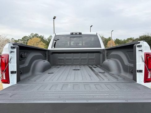 New 2026 RAM 2500 Laramie w/ Night Edition AWD/4WD image 31