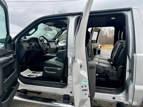 Used 2013 Ford F350 Platinum w/ FX4 Off Road Pkg image 24