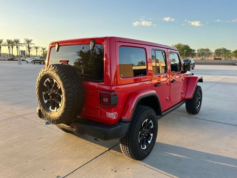 Used 2024 Jeep Wrangler Unlimited Rubicon 4xe AWD/4WD image 49
