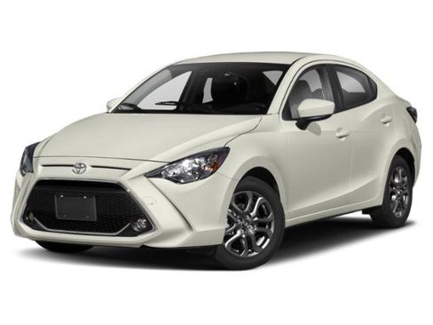 Used 2019 Toyota Yaris LE FWD image 1