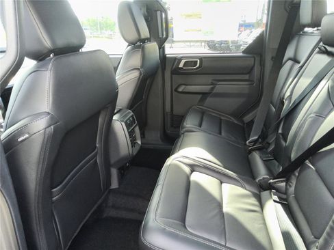 New 2026 Ford Bronco Outer Banks image 18