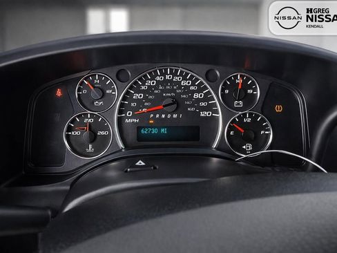 Used 2021 Chevrolet Express 2500 RWD image 10