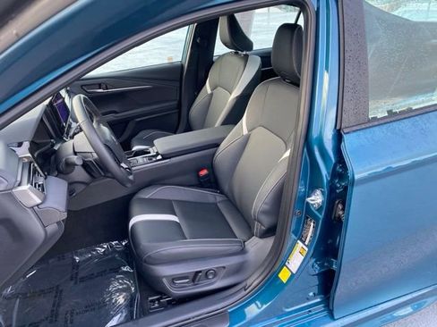 Certified 2025 Toyota Camry SE image 18