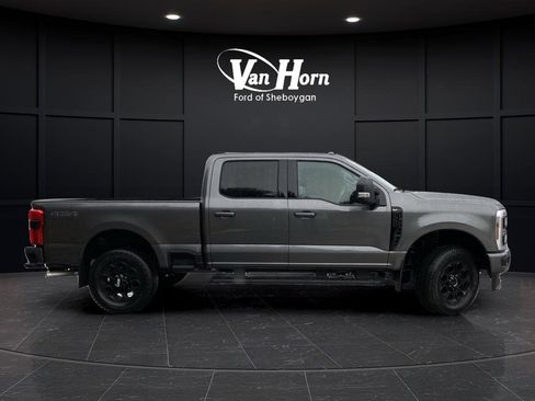 New 2026 Ford F350 XLT image 7