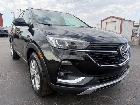 Used 2023 Buick Encore GX Essence w/ Experience Buick Package FWD image 4