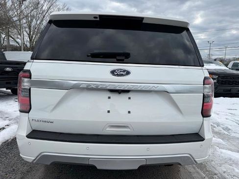 Certified 2021 Ford Expedition Platinum image 3