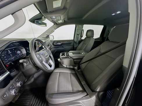 Used 2024 GMC Sierra 1500 Elevation image 13