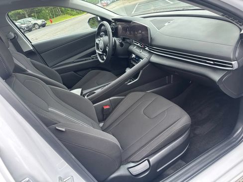 Certified 2024 Hyundai Elantra SEL w/ Convenience Package FWD image 26