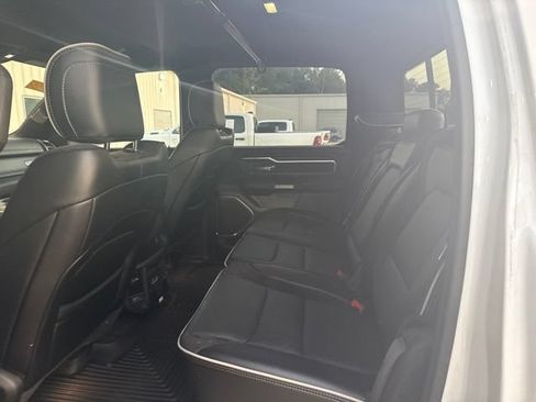 Used 2025 RAM 1500 Laramie AWD/4WD image 10
