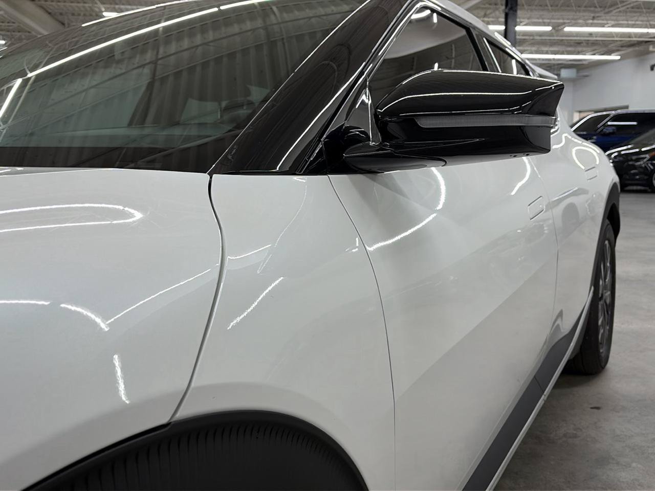 Used 2024 Kia EV6 Light RWD image 2