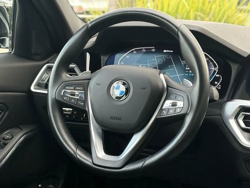 Used 2021 BMW 330e w/ Convenience Package image 25