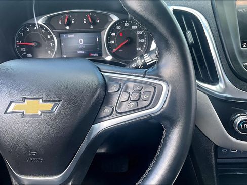 Used 2023 Chevrolet Equinox LT w/ Driver Convenience Package AWD/4WD image 25
