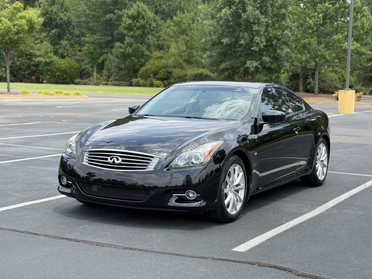 Used 2014 INFINITI Q60 Journey w/ Premium Package RWD image 3