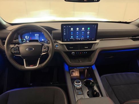 Used 2025 Ford Explorer ST w/ Sun And Sound Package AWD/4WD image 15