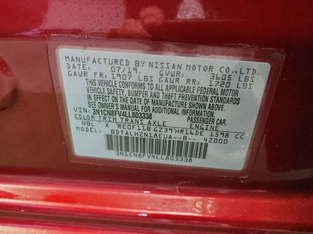 Used 2020 Nissan Versa SR FWD image 33