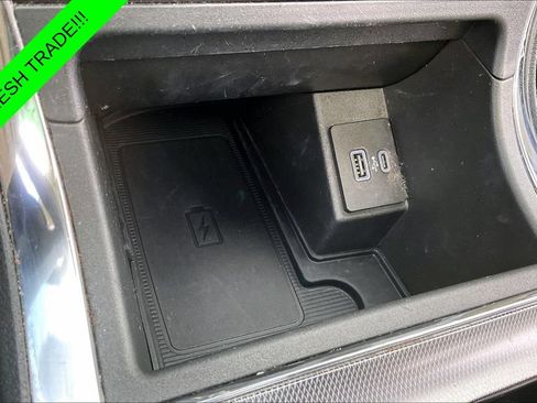 Used 2021 Ford Edge Titanium w/ Equipment Group 301A FWD image 15