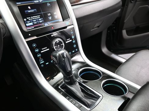 Used 2013 Ford Edge Limited image 16